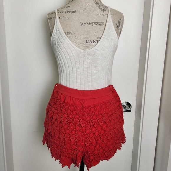 Red Crochet Lace Shorts - Picture 1 of 8